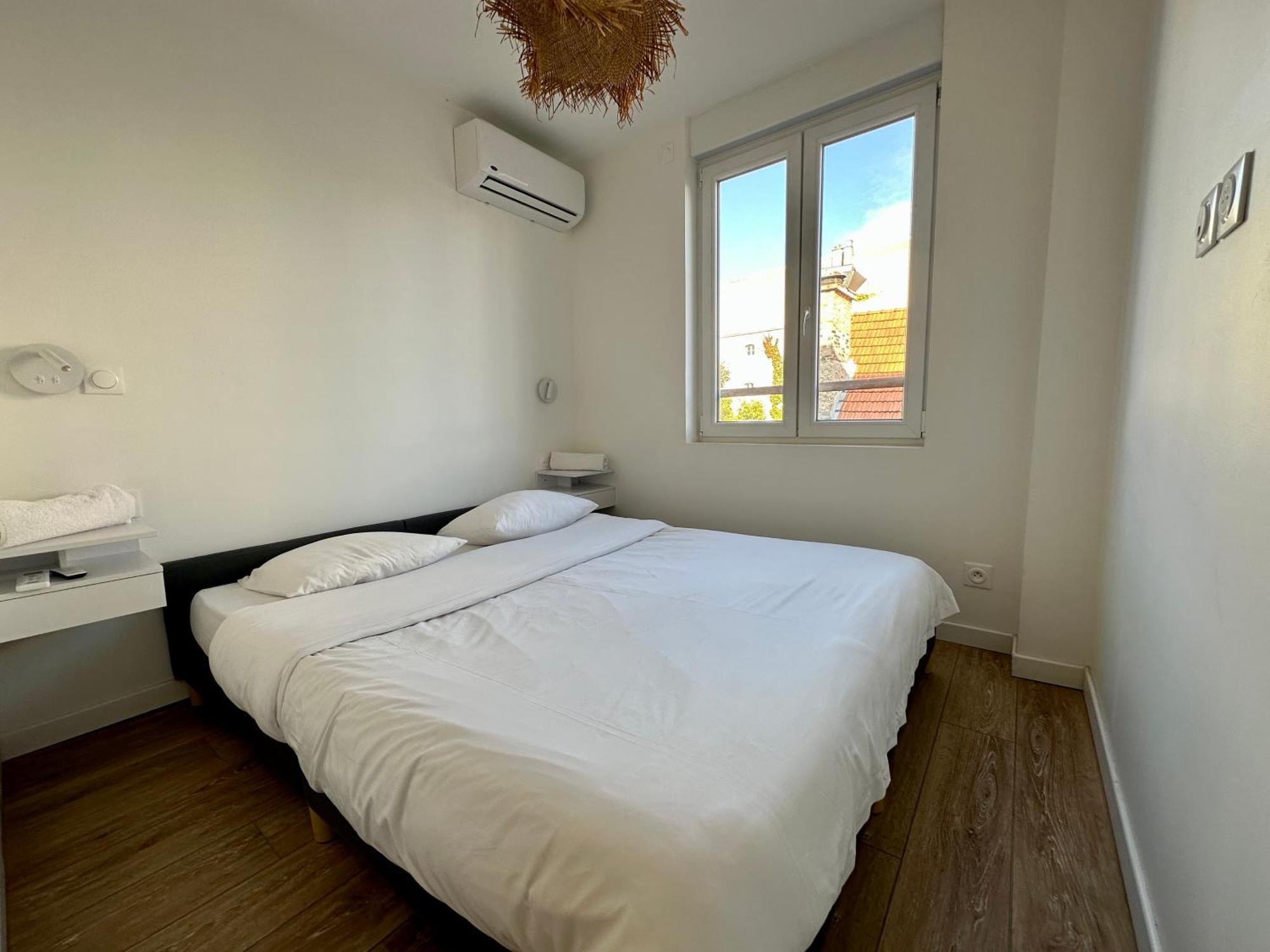 Petra - Appartement Climatise En Hypercentre Reims Exterior photo